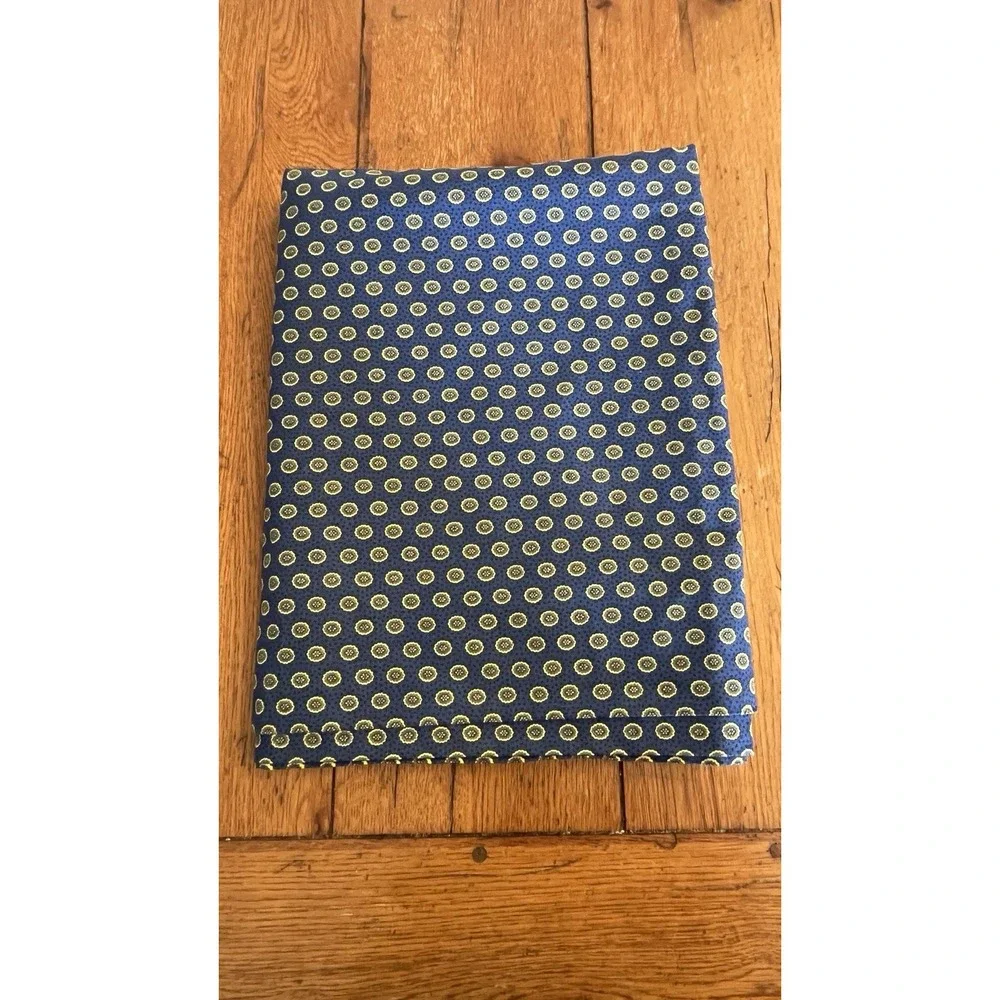 French Provencal Cotton Tablecloth 60x94